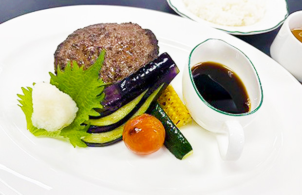 黒毛和牛100％おろしハンバーグ 