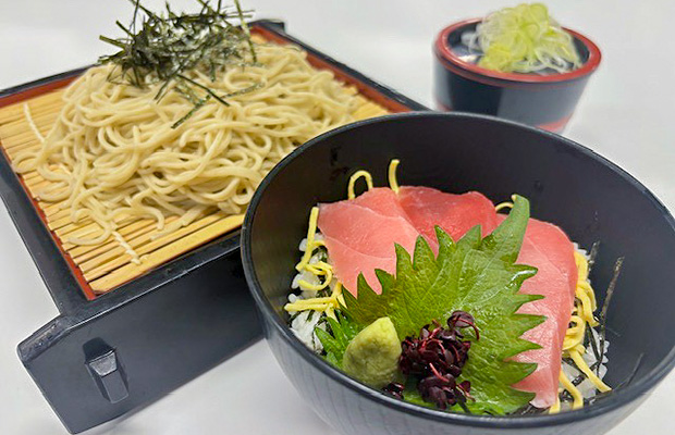 蕎麦とミニまぐろ丼
